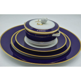 Servizio da Tavola Porcellana Blu Cobalto e Oro Langenthal Suisse 1978, Set Piatti e Tazza Consommé, Piatti Svizzeri Vintage