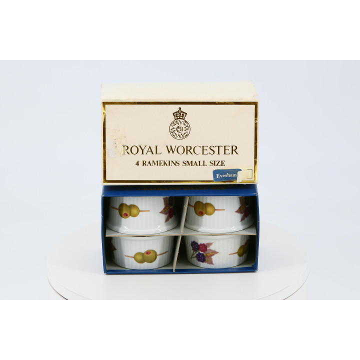 Set van 4 Royal Worcester Evesham M Ramekins - Vintage