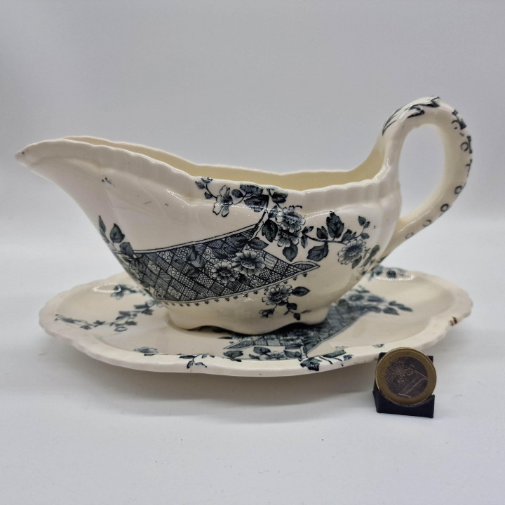 Keeling & Co Essex Sauciere & Teller - Staffordshire 19. Jh.