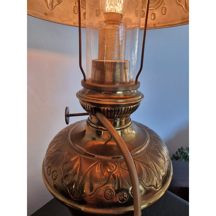 Lámpara de Mesa Vintage Francesa - Quinqué de Latón 1910