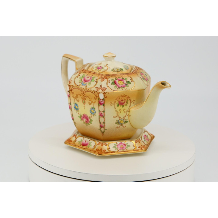 Vintage Crown Ford Teapot - Made in England