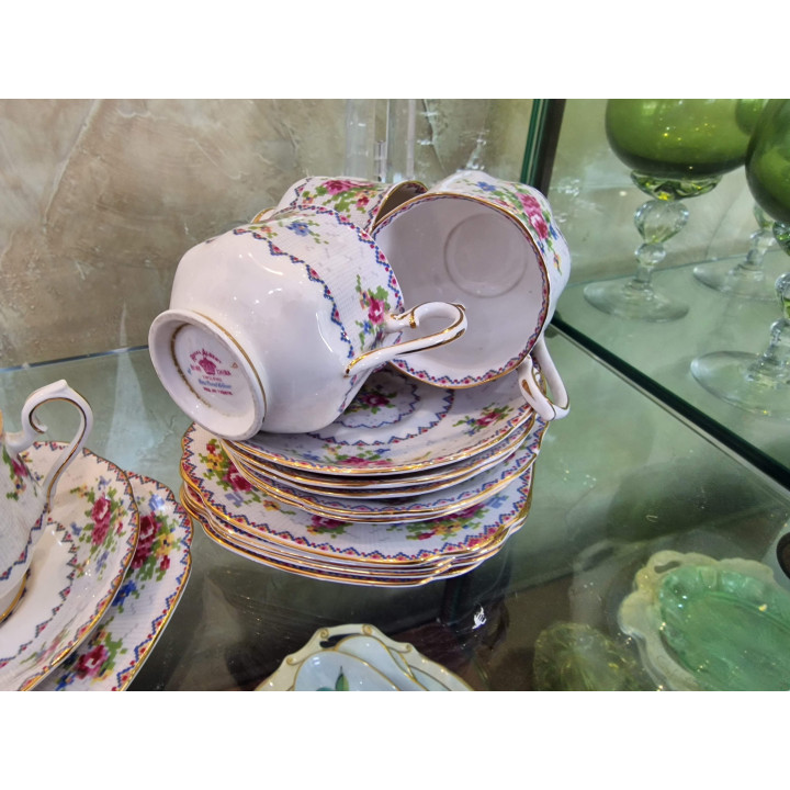 Royal Albert Petit Point Thee Trio - Vintage Bone China