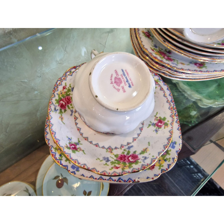 Trio herbaciane Royal Albert Petit Point - Porcelana Vintage