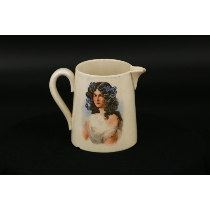 Sarreguemines Art Nouveau Porcelain Milk Pitcher, 1930s