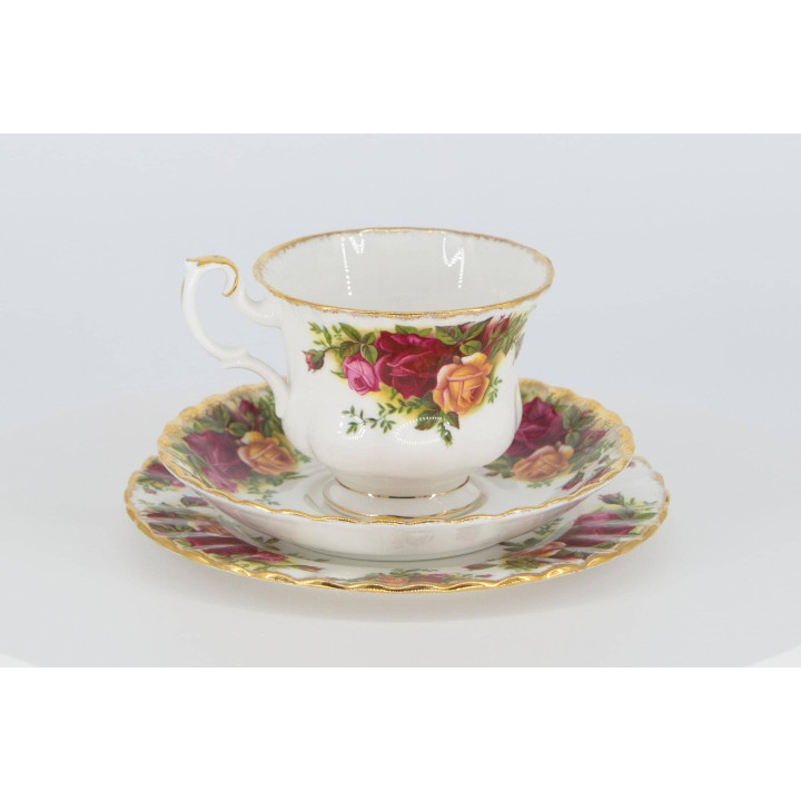 Trío de Té Royal Albert Old Country Roses | Porcelana Inglesa