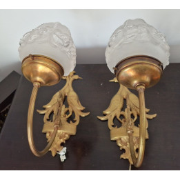 Pair of 1930s Vintage Wall Sconces / Art Deco Bronze & Glass Lamps
