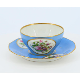 Dihl et Guérhard Porcelain Tea Cup & Saucer, c. 1790