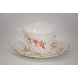 Conjunto de chá vintage em cerâmica com relevo floral
