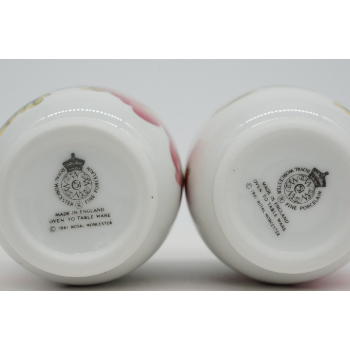 Pareja de Egg Coddlers Royal Worcester Wild Harvest