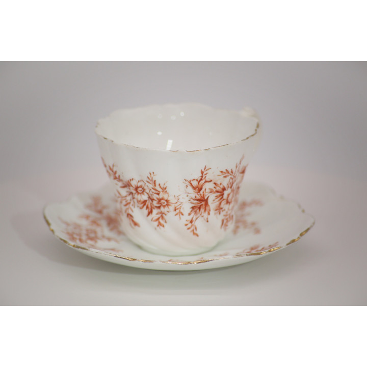 Juego de té vintage de cerámica con relieve floral