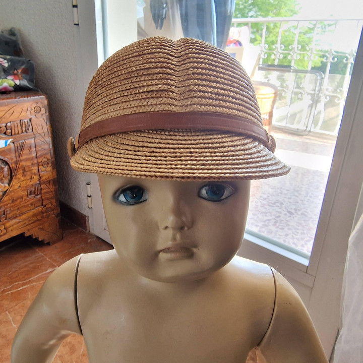 Boné infantil de palha vintage anos 60