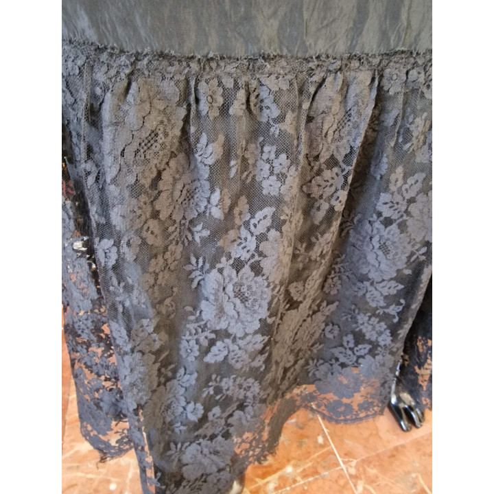 Falda Española Antigua de Seda Natural (1900-1909)