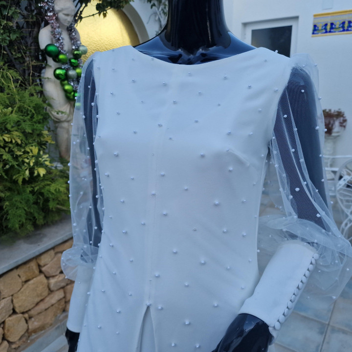 Conjunto Vintage Anos 70 - Duas Peças em Tule Plumeti e Pérolas