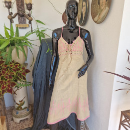 Lniana Sukienka Midi Alba Conde - Styl Boho-Chic Vintage