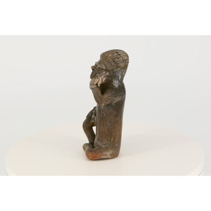 Figurka ceramiczna w stylu Jama-Coaque - Ekwador