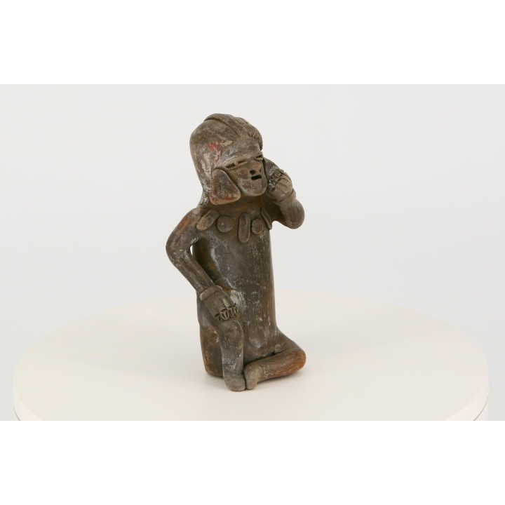 Figura de Cerâmica Estilo Jama-Coaque - Equador