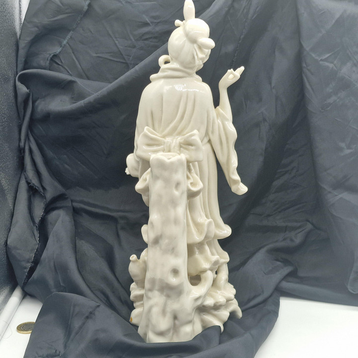 Estatua Porcelana Alemana Estilo Meissen 1920