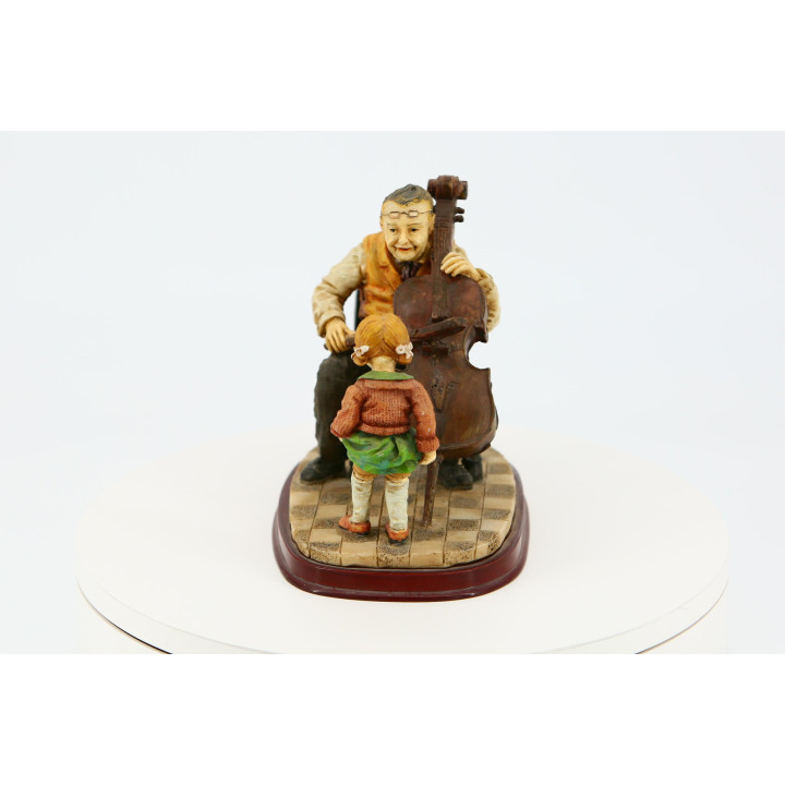 Hars Beeldje Muzikant met Cello en Meisje — Jaren 90