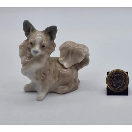 Statuina Chihuahua in porcellana Lladró 4641 - Vintage Spagna