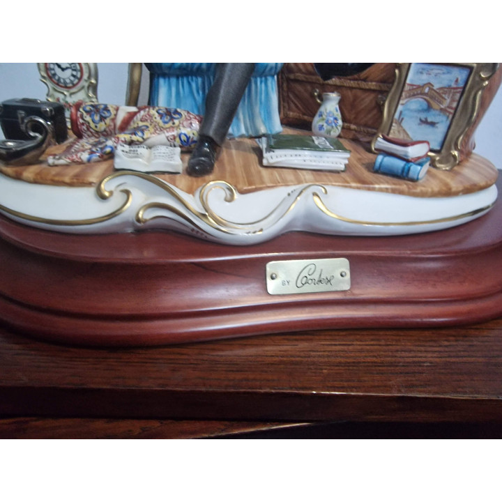 Porcelaine Capodimonte L'Antiquario Germano Cortese