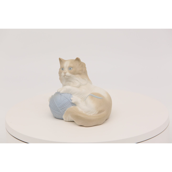 Escultura Gato de Porcelana Mate Valencia Años 90