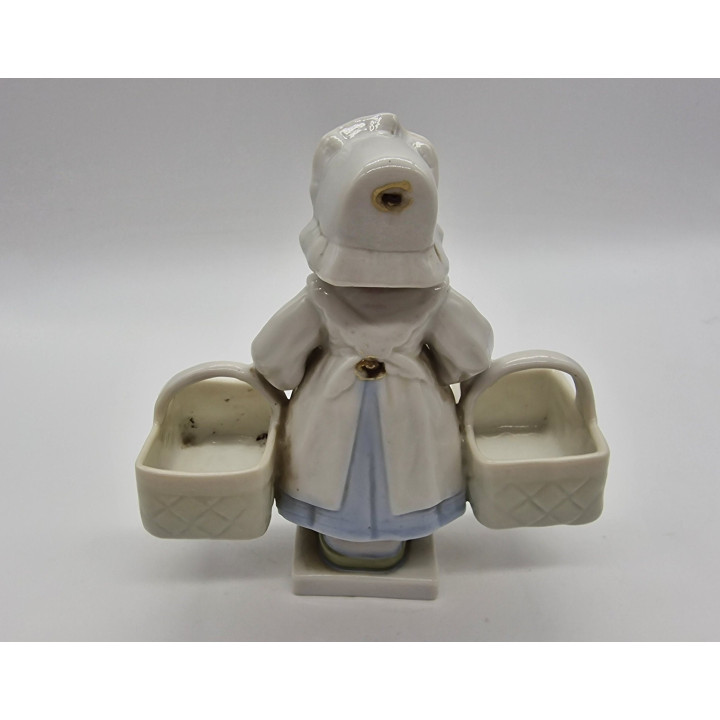 Figura Nodder de Porcelana Mid-Century Niña con Cestas