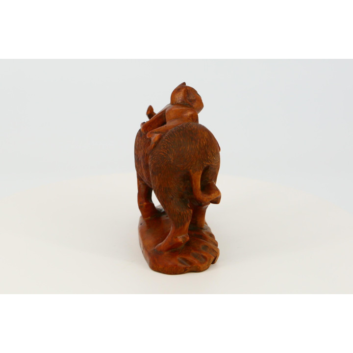 Scultura Vintage in Legno Intagliato - Ragazzo su Bufalo 1950