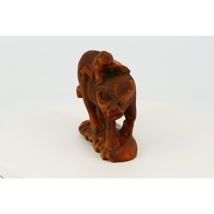 Scultura Vintage in Legno Intagliato - Ragazzo su Bufalo 1950