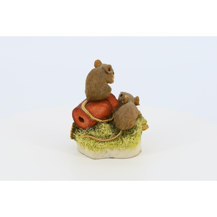 Chiltern Sculptures 'Mouse Duo' British Figurine