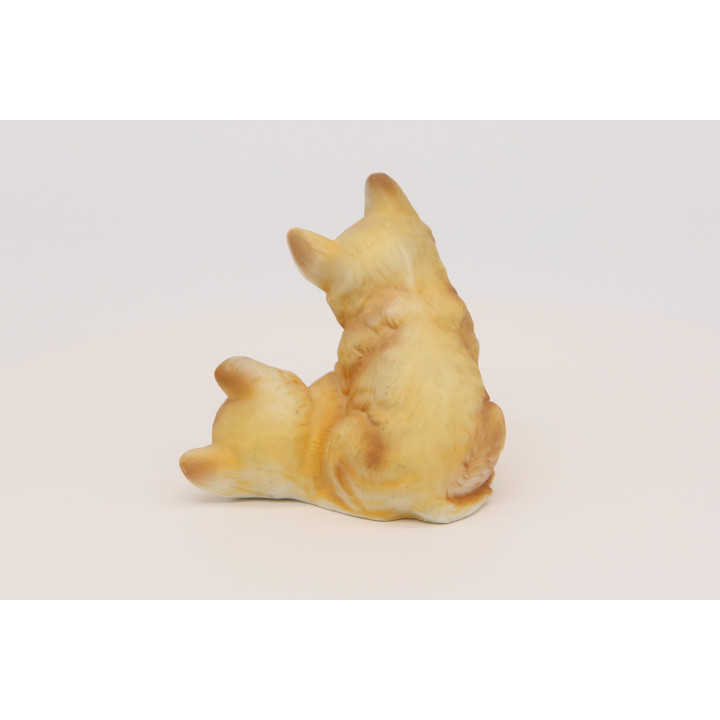 Vintage Figurka Koty z Matowej Porcelany 1990