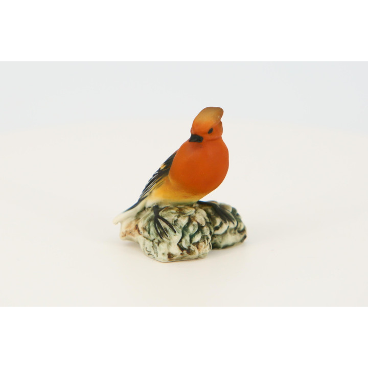 カポディモンテ磁器の鳥の置物 - 手描きのミニチュア