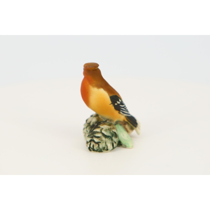 カポディモンテ磁器の鳥の置物 - 手描きのミニチュア