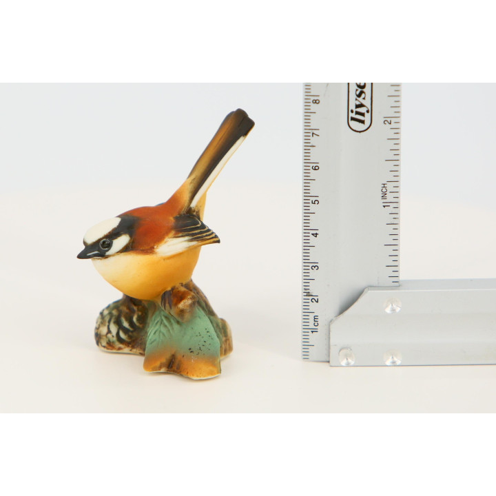 Capodimonte Porcelain Bird Figurine - Vintage Italian Sculpture