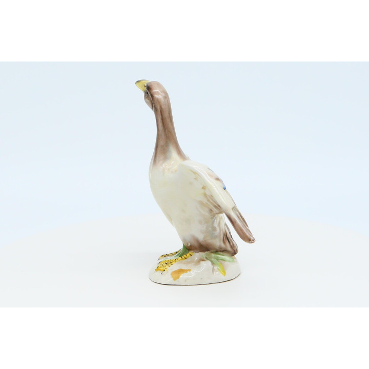 Polichromowana rzeźba gęsi z porcelany - lata 90.