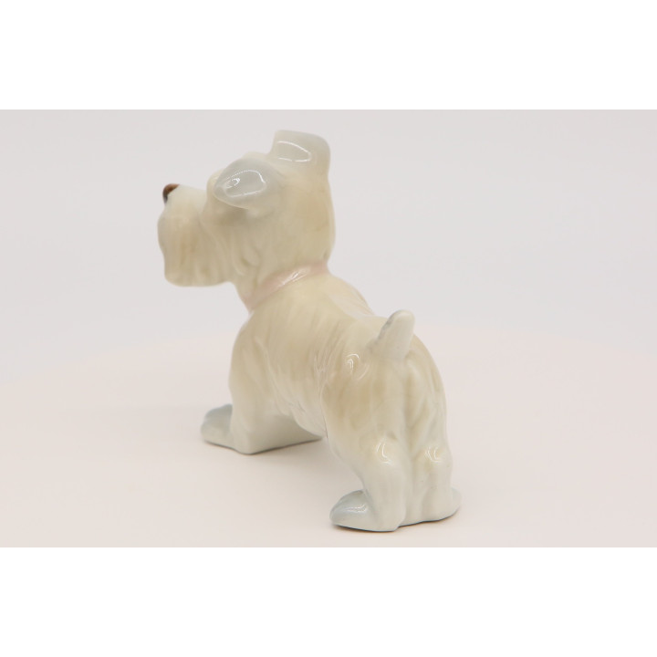 Porcelanowa figurka psa rasy Sealyham Terrier, lata 90.