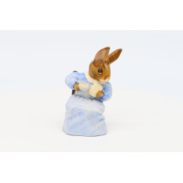 Figurine Beswick Mrs. Tiggy-Winkle Takes Tea Beatrix Potter