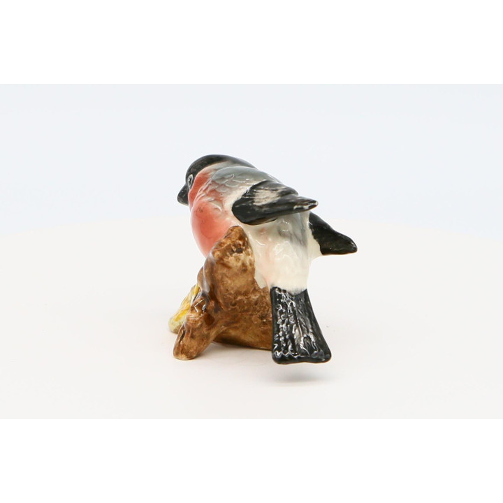 Figura de Camachuelo de Porcelana Beswick 1042