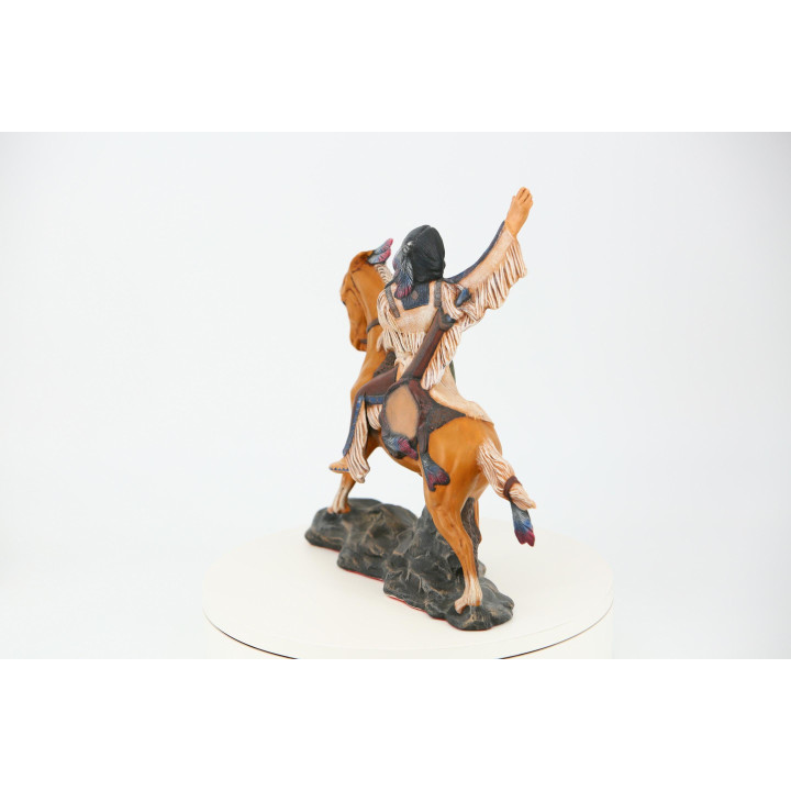 Indianerkrieger Statue auf Pferd | Western-Deko Skulptur