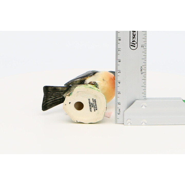 Фарфоровая фигурка Beswick Чекан (Stonechat) 2274