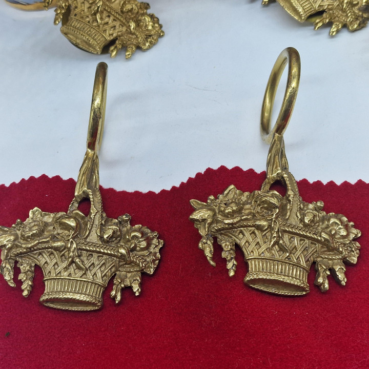 Anneau de Rideau en Bronze 1950 — Style Louis XV