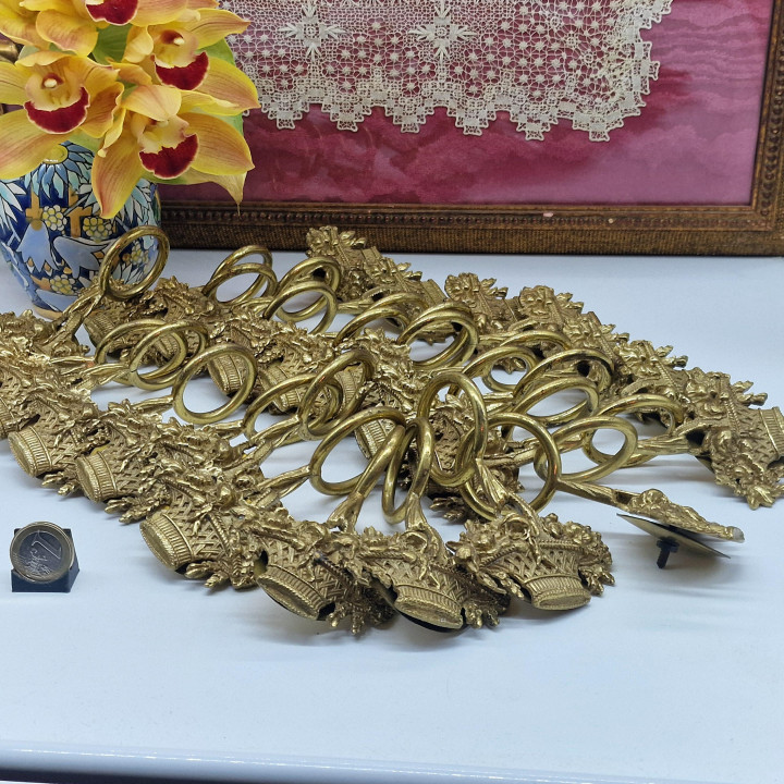 Bronzen Gordijnring Jaren 50 — Lodewijk XV Stijl