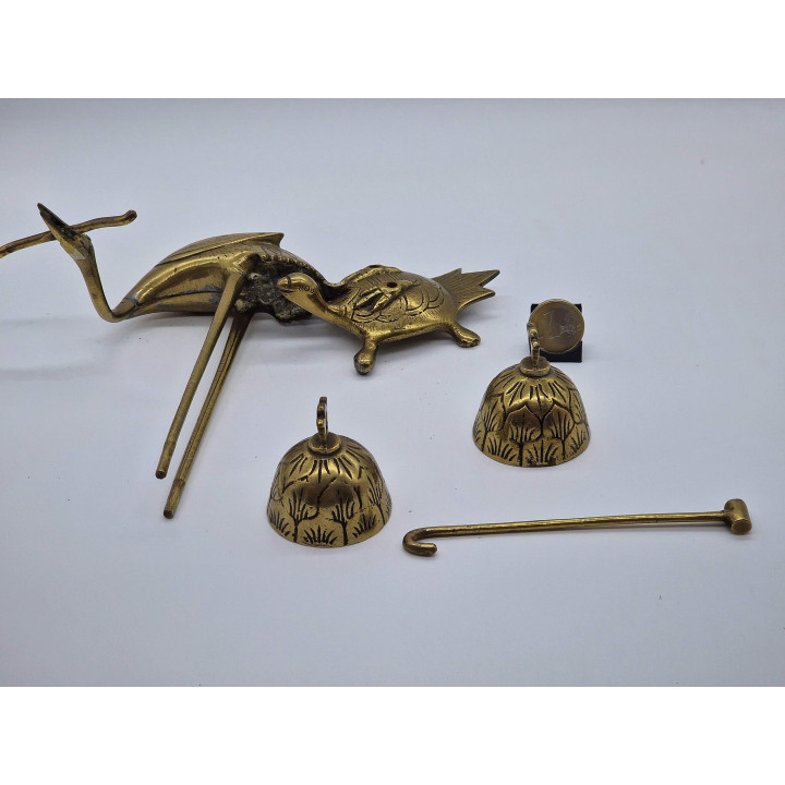 Campana de Bronce Grulla y Tortuga - China h. 1970