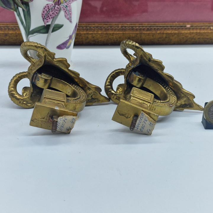 Supporti per Tende in Bronzo a Testa di Ariete (Coppia)