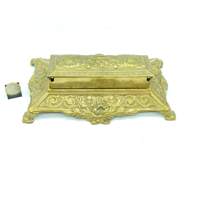 Antyczna mosiężna szkatułka Art Nouveau (1900-1910)