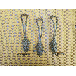 3 Percheros de Pared en Latón Macizo Mascarón Neoclásico