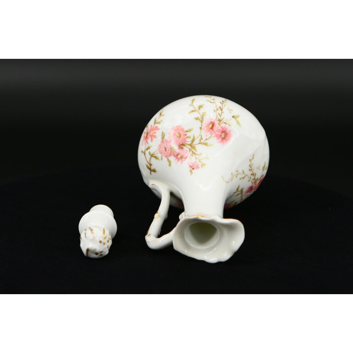 Antyczny zestaw toaletowy z porcelany Limoges, 7 el., 1900