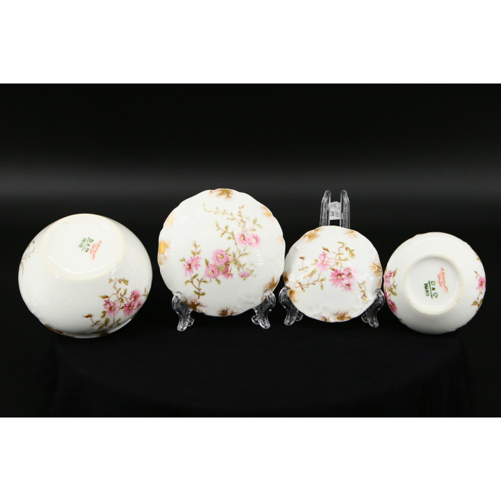 Antyczny zestaw toaletowy z porcelany Limoges, 7 el., 1900