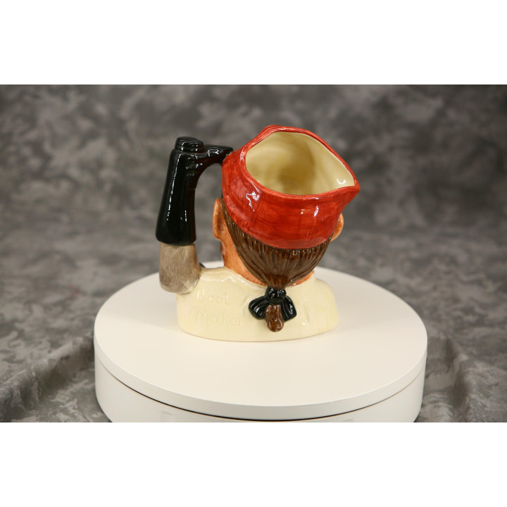 Jarra Royal Doulton Bootmaker - Série Williamsburg