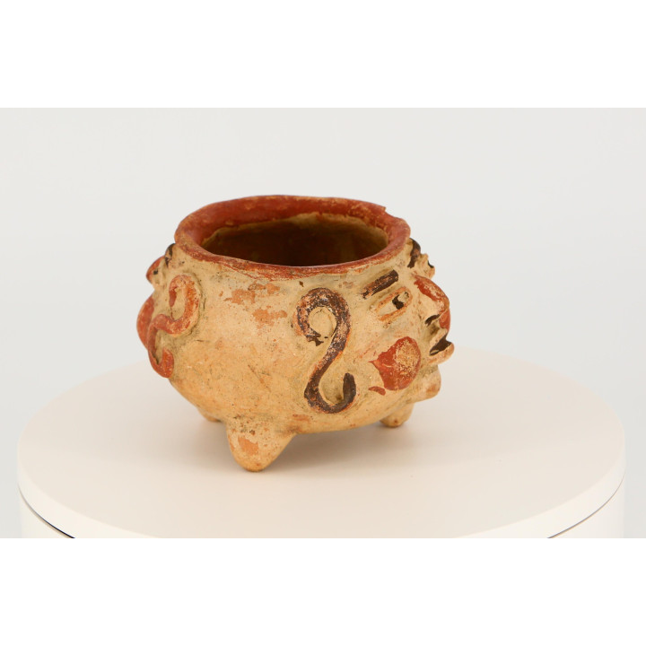 Ceramiczne Naczynie Trójnożne Styl Prekolumbijski - Kolumbia lata 80.