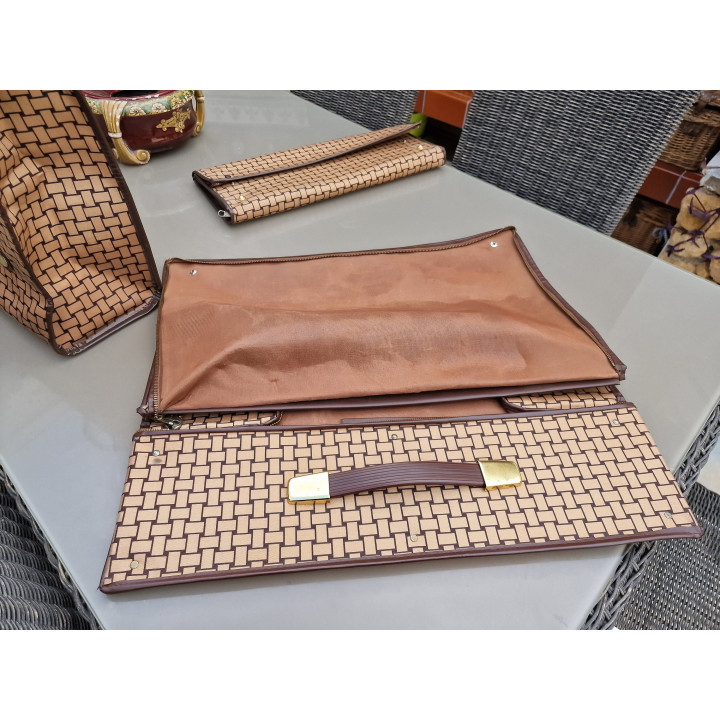Zestaw podróżny vintage z lat 60.: 2 walizki i torba